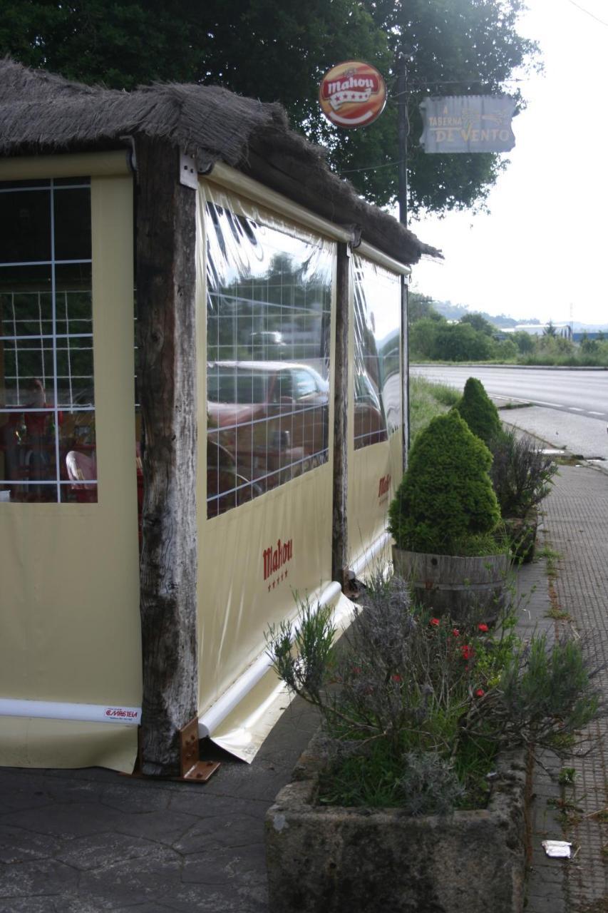 Hotel A Taberna De Vento Lalín Exterior foto
